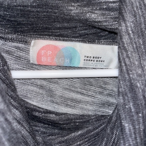 Free People Beach small cowl neck sweater - Picture 3 of 4